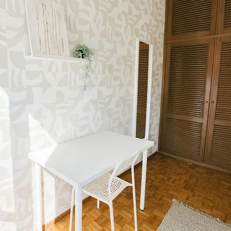 Soar L Airport L Olivais Quarto em Acomodações Particulares